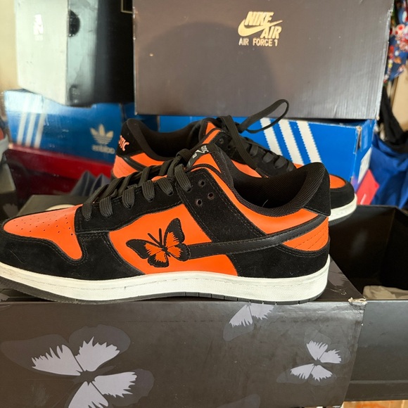 Nike gnarcotic sb butterfly size 10